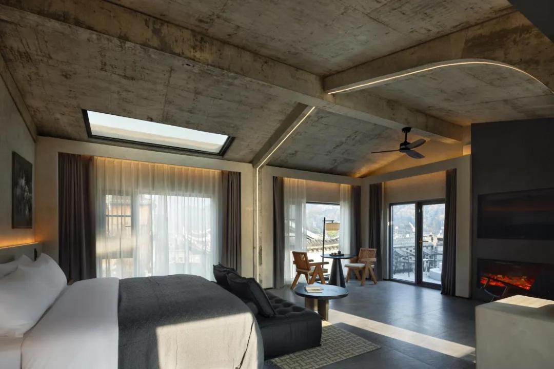 Phoenix Hall House Hotel Fenghuang Εξωτερικό φωτογραφία