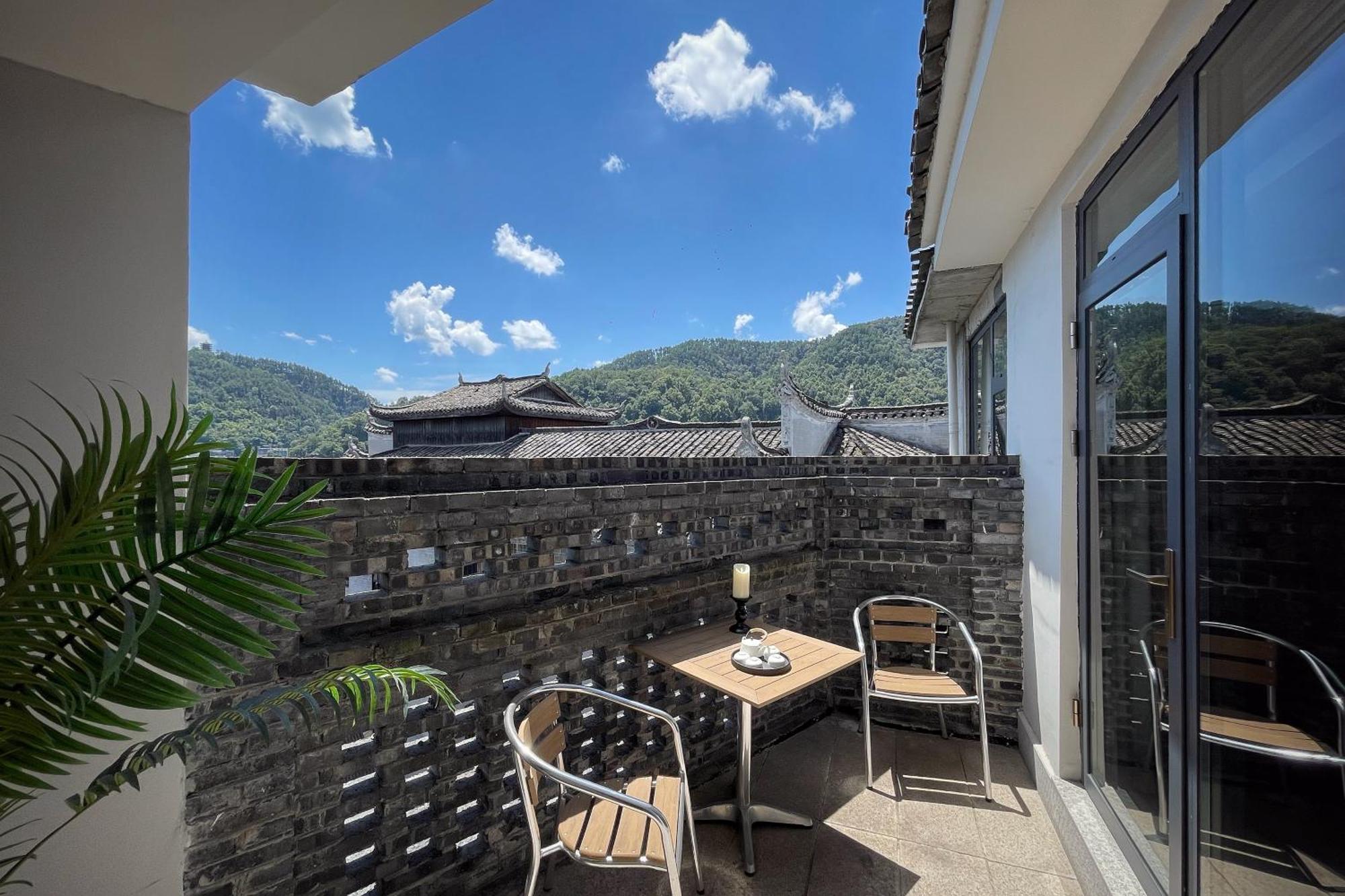 Phoenix Hall House Hotel Fenghuang Εξωτερικό φωτογραφία